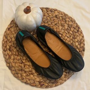 TIEKS SIZE 9